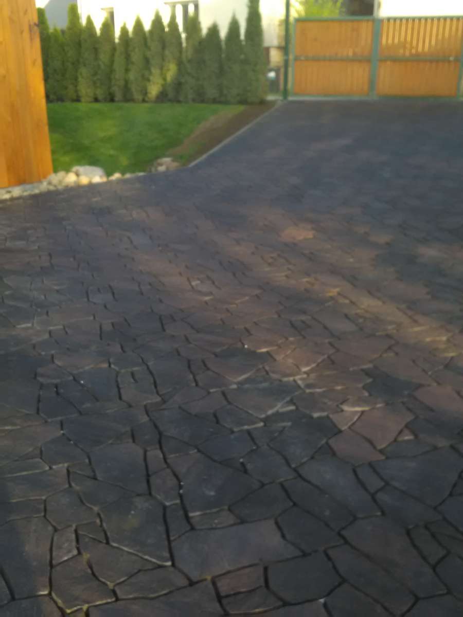 Zámkové dlažby, komunikace